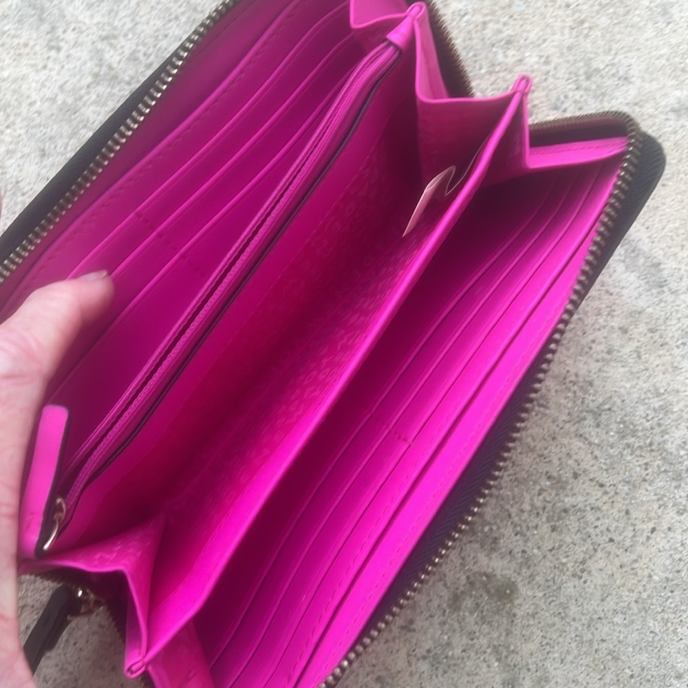 Kate Spade New York Neda Penn Place Zip Around Signature Wallet - Picture 4 of 8